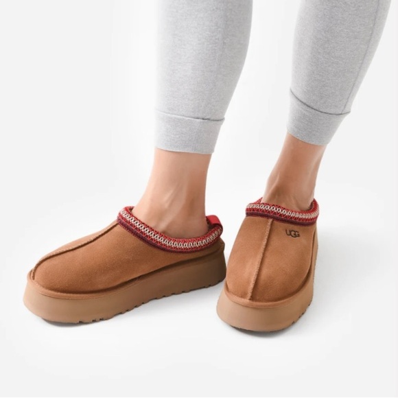 Ugg- Tan Suede Tazz Platform Slide on Slipper Shoes - Picture 1 of 13